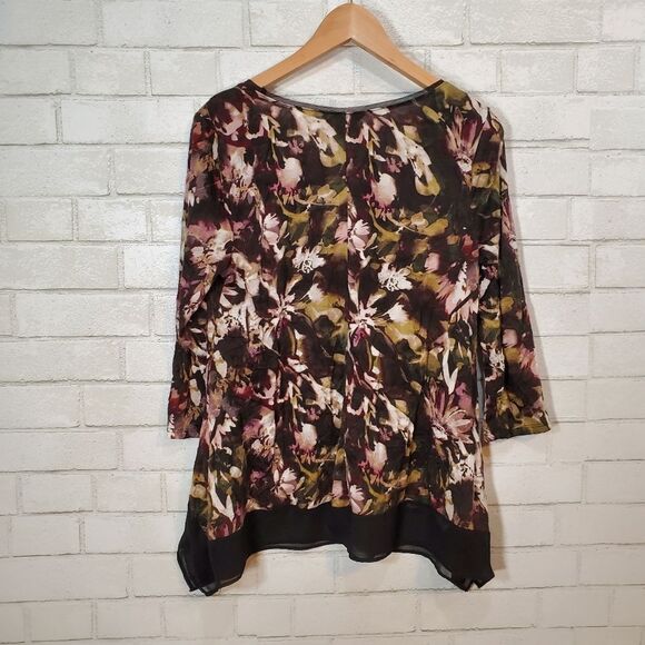 Simply Vera - Vera Wing floral top - Picture 12 of 13
